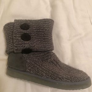 UGGs crochet gray size 8